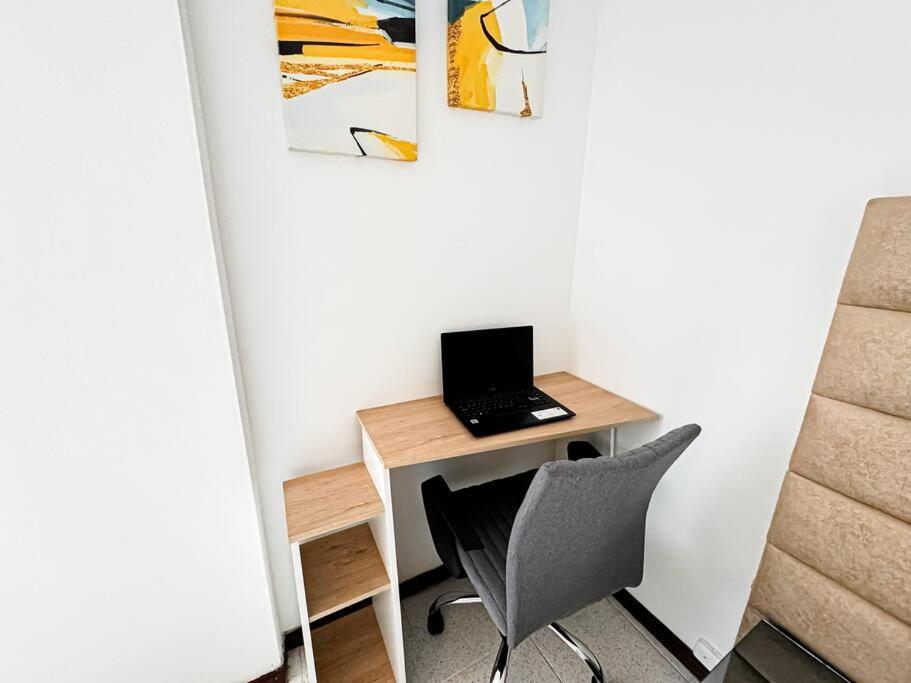 Apartamento Exclusivo En Poblado Con Ac A 1 Min Provenza